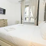 Dclass Acquario White דירה ג'נובה