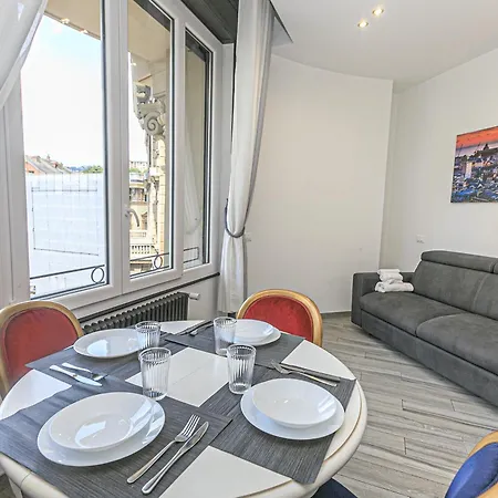 Dclass Acquario White Apartment