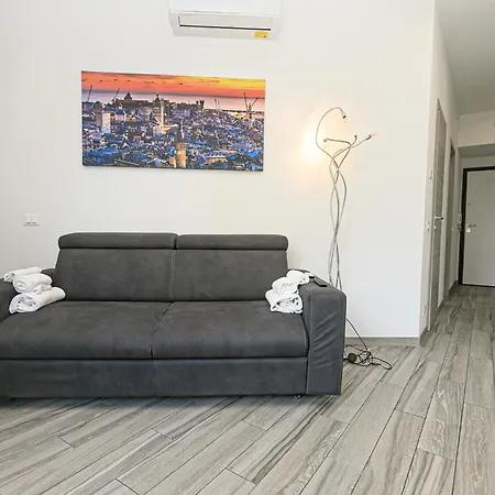 Dclass Acquario White Apartment *