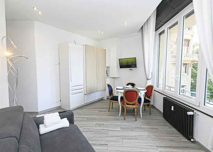 Dclass Acquario White *