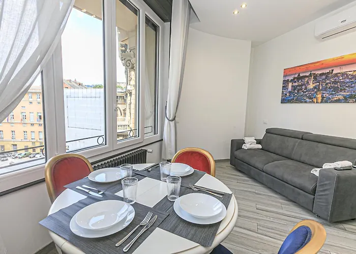 Dclass Acquario White Daire