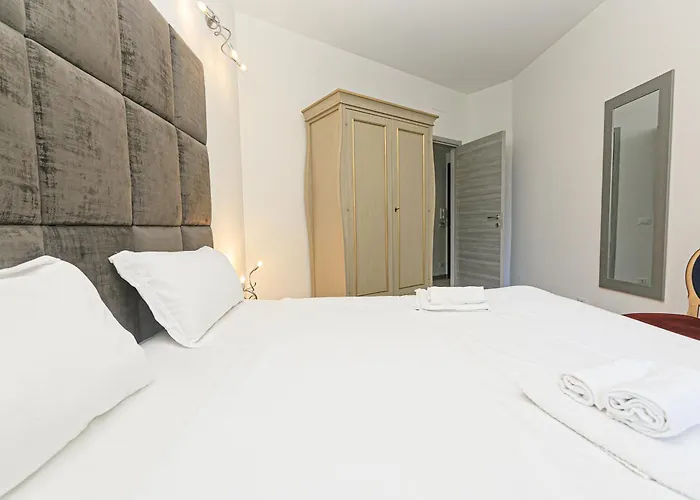 Dclass Acquario White * Cenova