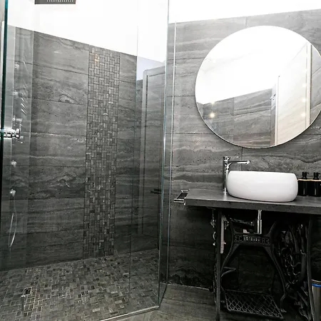 Dclass Acquario White Genova